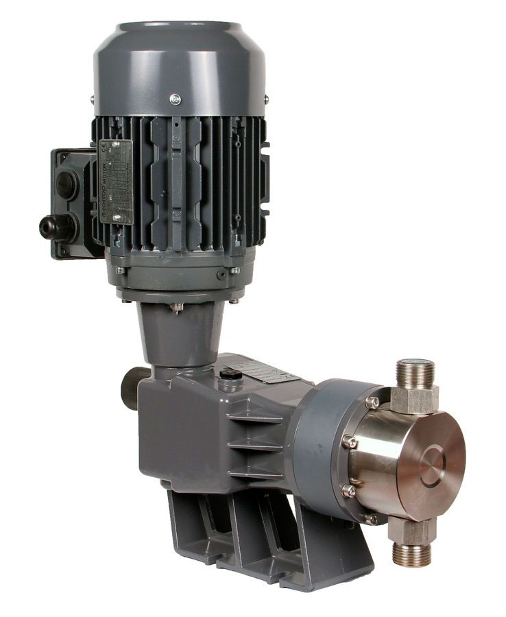 Плунжерный дозировочный насос Etatron P-AA 220/9, 400/3/50, 0.25 кВт (BP0220AA00000)